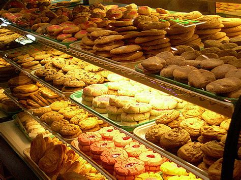 The Six Best Bakeshop Franchises in the Philippines.